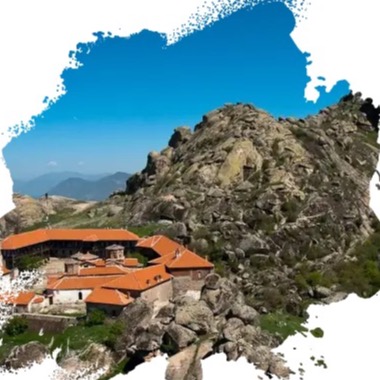 Манастири во Македонија
